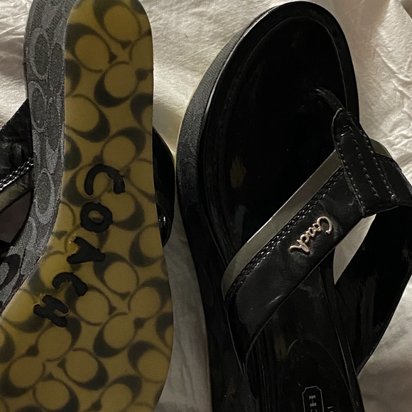 Coach wedge sandals size 8 never wore - Picture 5 of 5